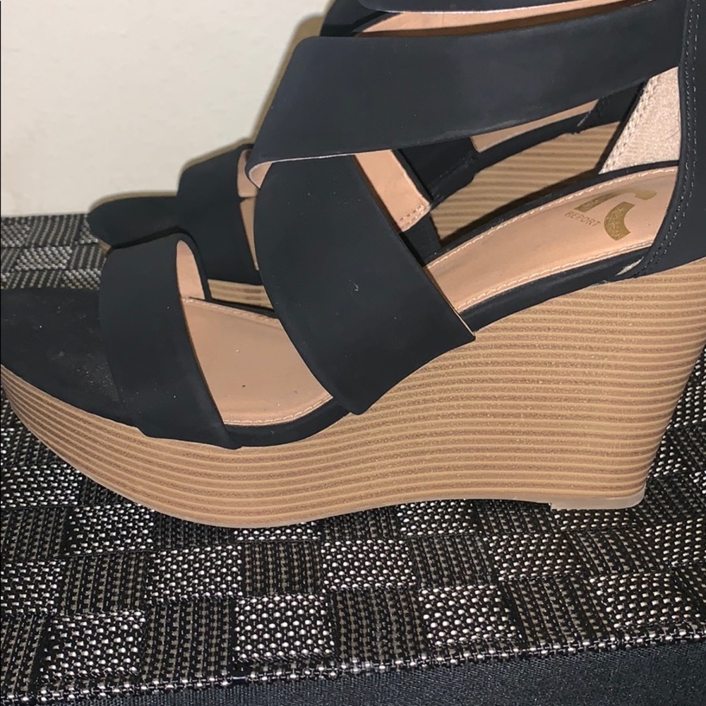 Black wedges - Picture 2 of 3